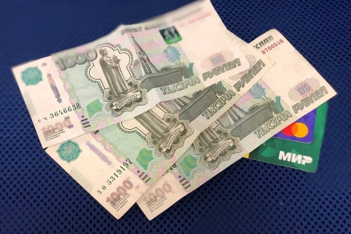 Murmanchanin issued a loan of 419 thousand rubles in the name of the deceased mother
