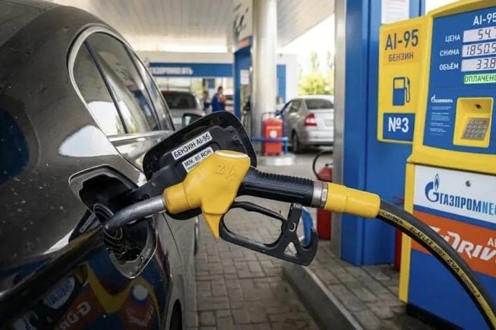 В Тамбовской области на вечер 16 октября топливо продают 185 АЗС