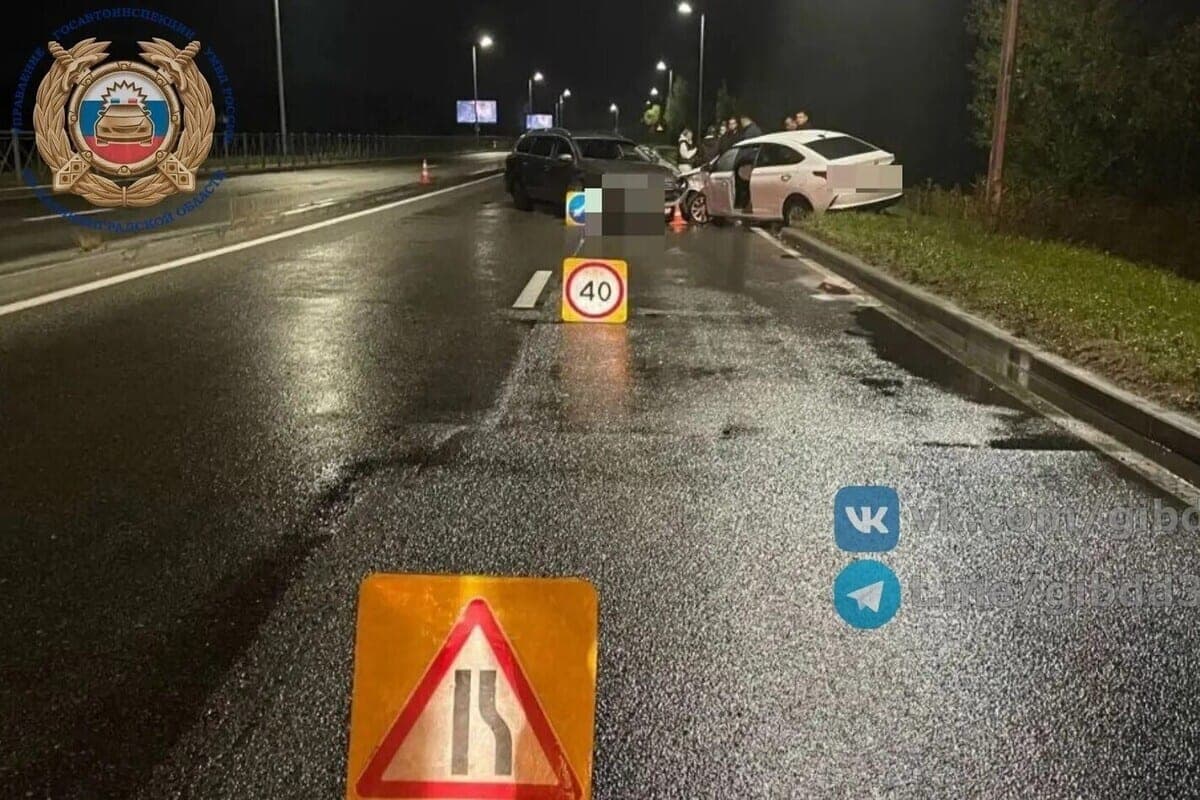 On the road to Zelenogradsk Volkswagen went on a meeting and crashed into Hyundai