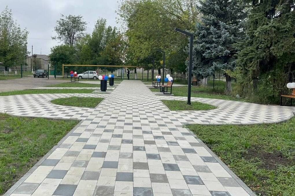 In the village of Prirechny Zolsky district, the CBD improved the central square