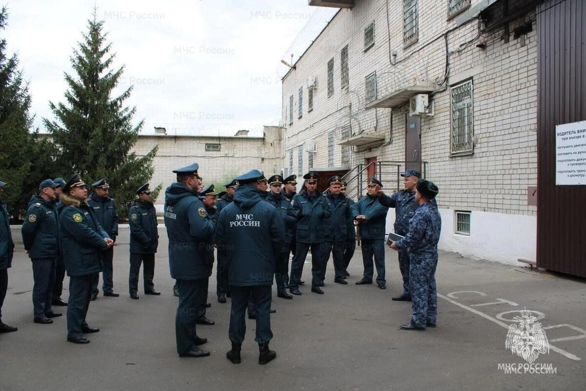 In Woronezh führte SIZO Nr. 3 Übungen durch, um ein bedingtes Feuer zu löschen