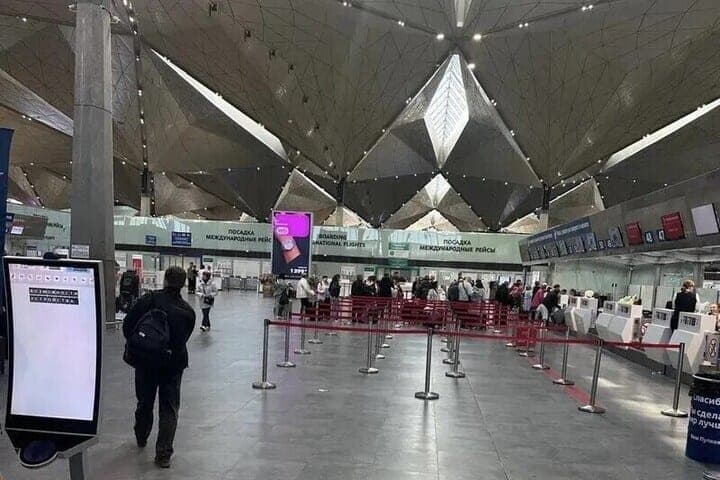 Complaints of passengers on the 10-hour wait in Pulkovo reached the Prosecutor’s office