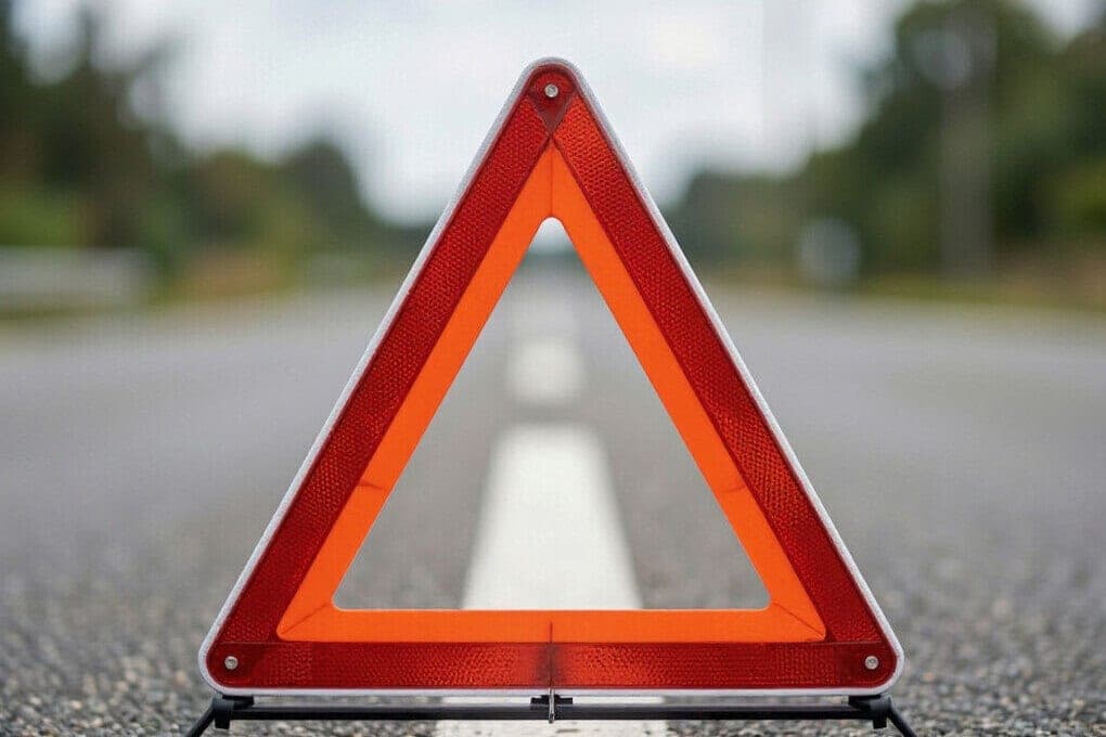 Drunk driver hits 30 cyclists
