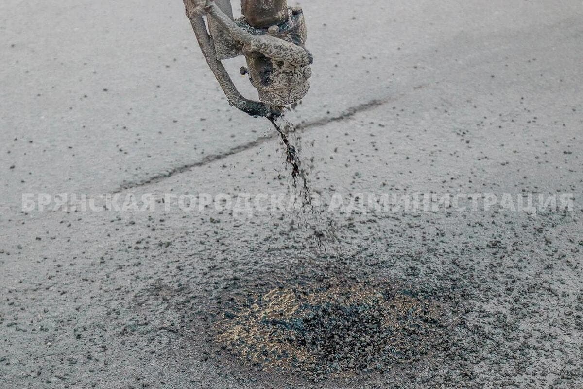 В Брянске обновили дорожное покрытие на проспекте Московском