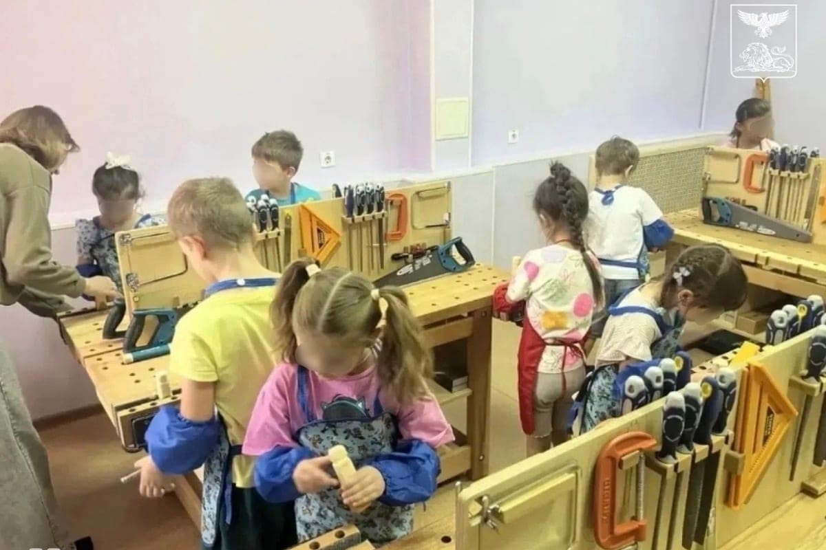 В Губкине открылась столярная мастерская для детей