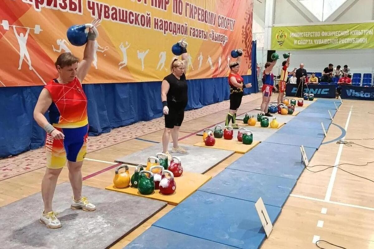 Penza athletes won three medals at all-Russian competitions in weightlifting