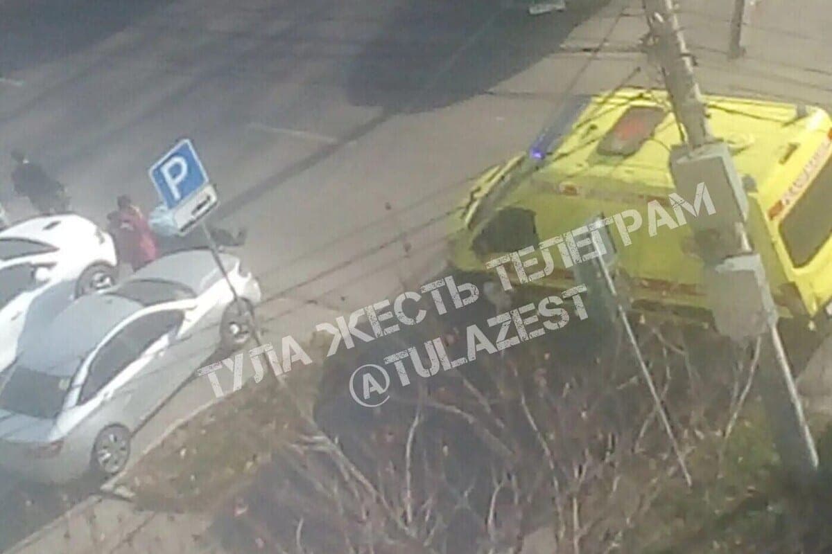 Погибшего на улице Революции туляка пыталась реанимировать скорая