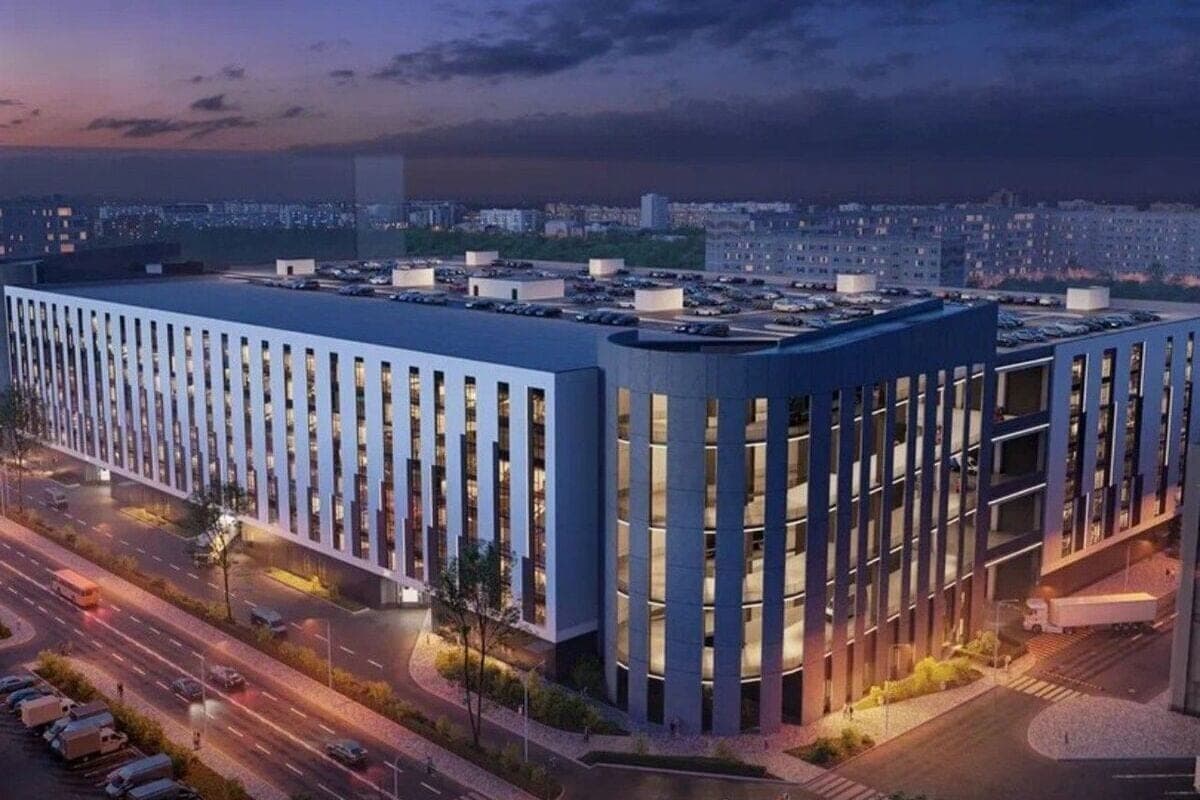 Garbuzov said that 23 elevators will be installed in the industrial park in Otradny