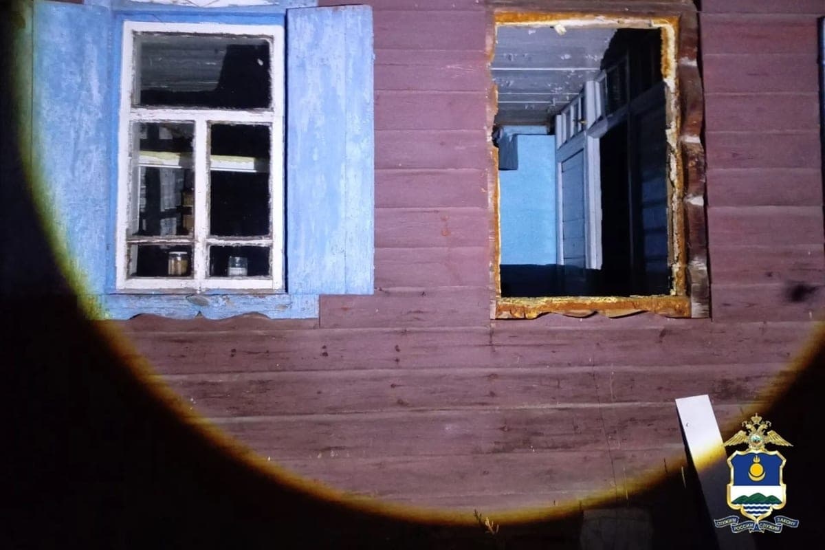 In Buryatia, a man stole four plastic windows from an empty house