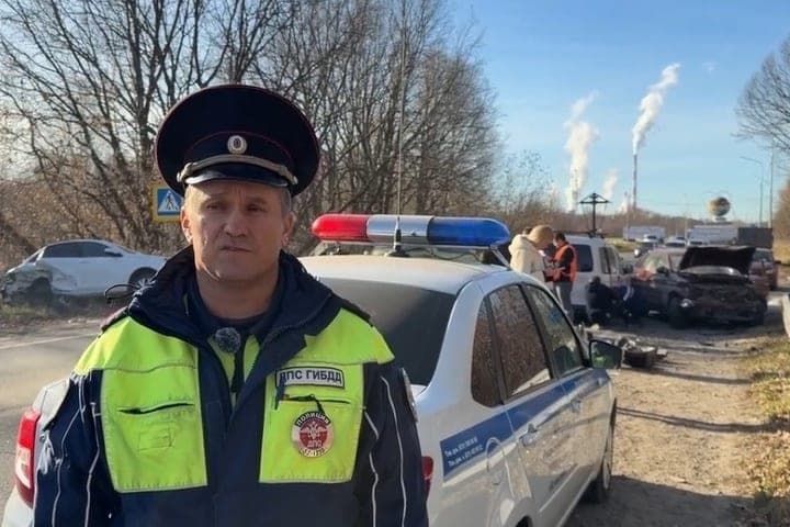 Смерть за рулём стала причиной массового ДТП в Кстовском районе