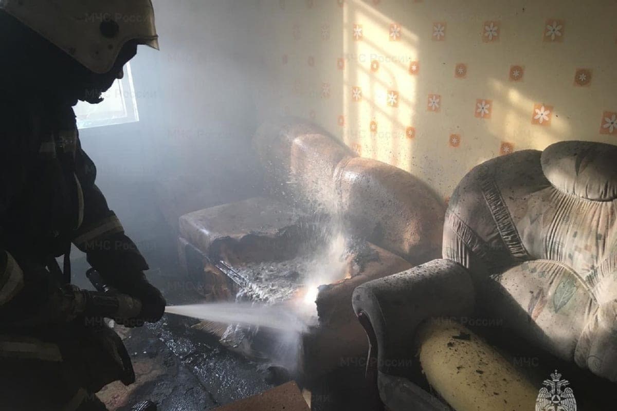 Один человек погиб в пожаре на ВИЗе в Екатеринбурге