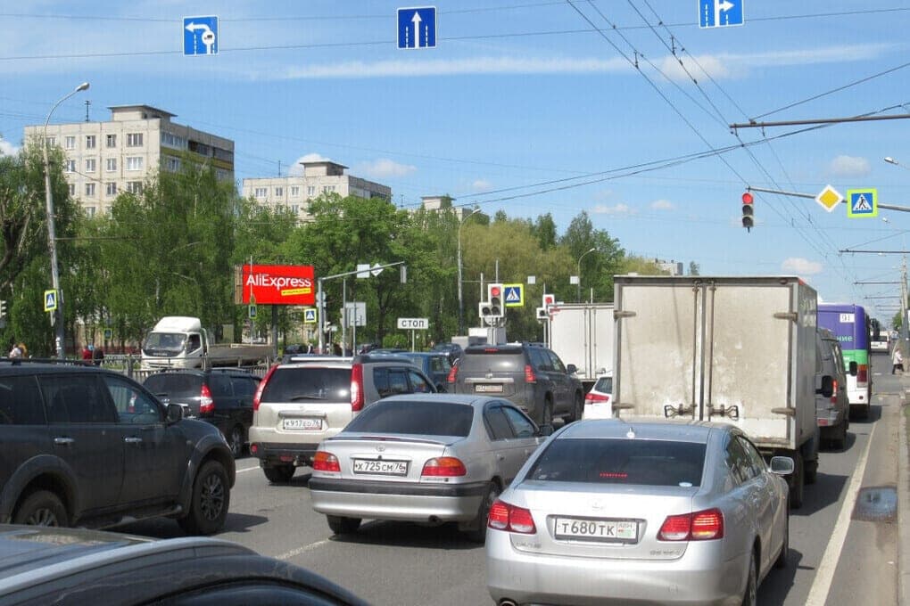 In Yaroslavl social networks there was a video of an accident at the intersection of Leningrad with Uritsky