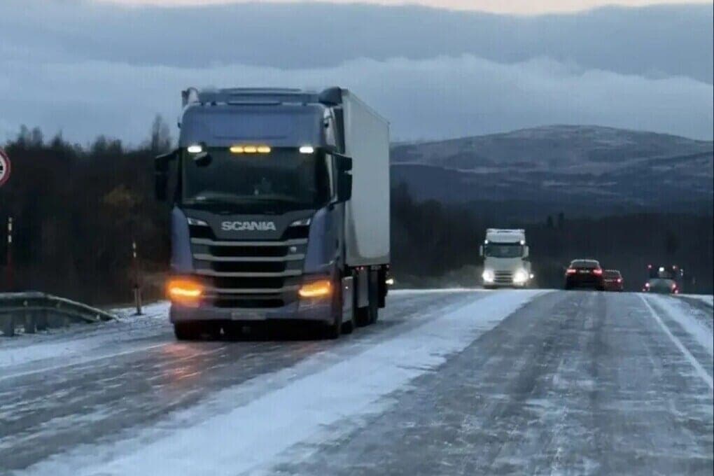 Drivers of the Arctic were asked not to try a meter to pass in summer “slippers” because of ice