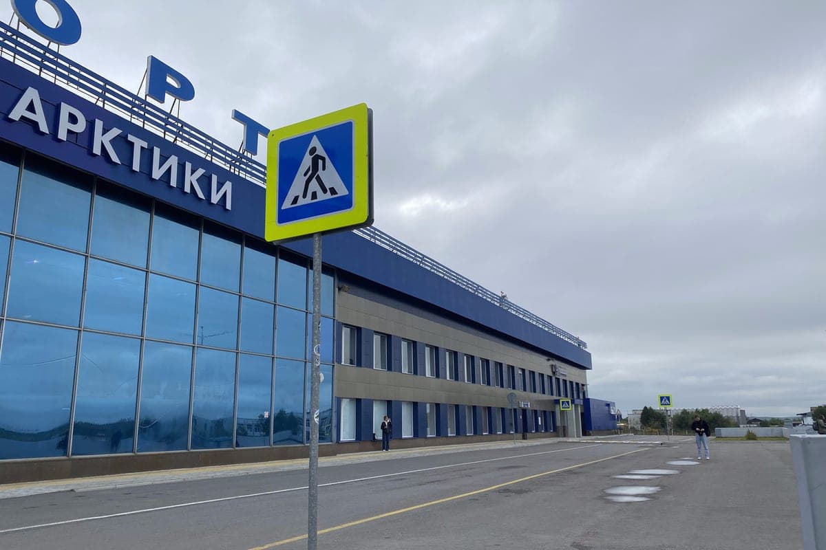 At the urgent request of the government of the Murmansk region at the airport of Murmansk was looking for a landfill