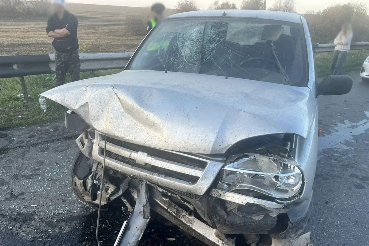 В Бондарском округе столкнулись Kia Cerato и Chevrolet Niva: пострадали трое