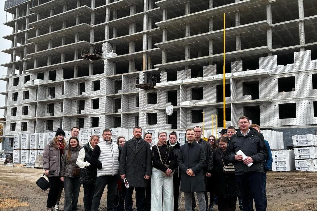 В Пскове состоялась масштабная экскурсия по новостройкам «ЛУГ-Девелопмент»
