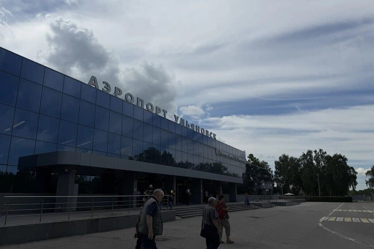 Аэропорт Ульяновска возобновил работу после ночных ограничений 10 октября
