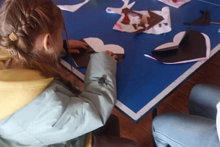 In the Genic district, a master class “We make for father” was held