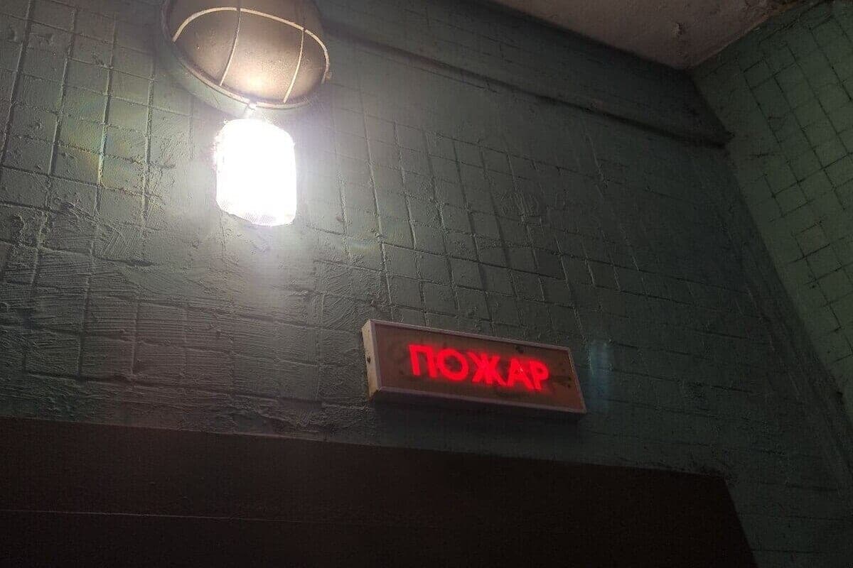 Новгородские пожарные за сутки потушили три пожара в жилых домах