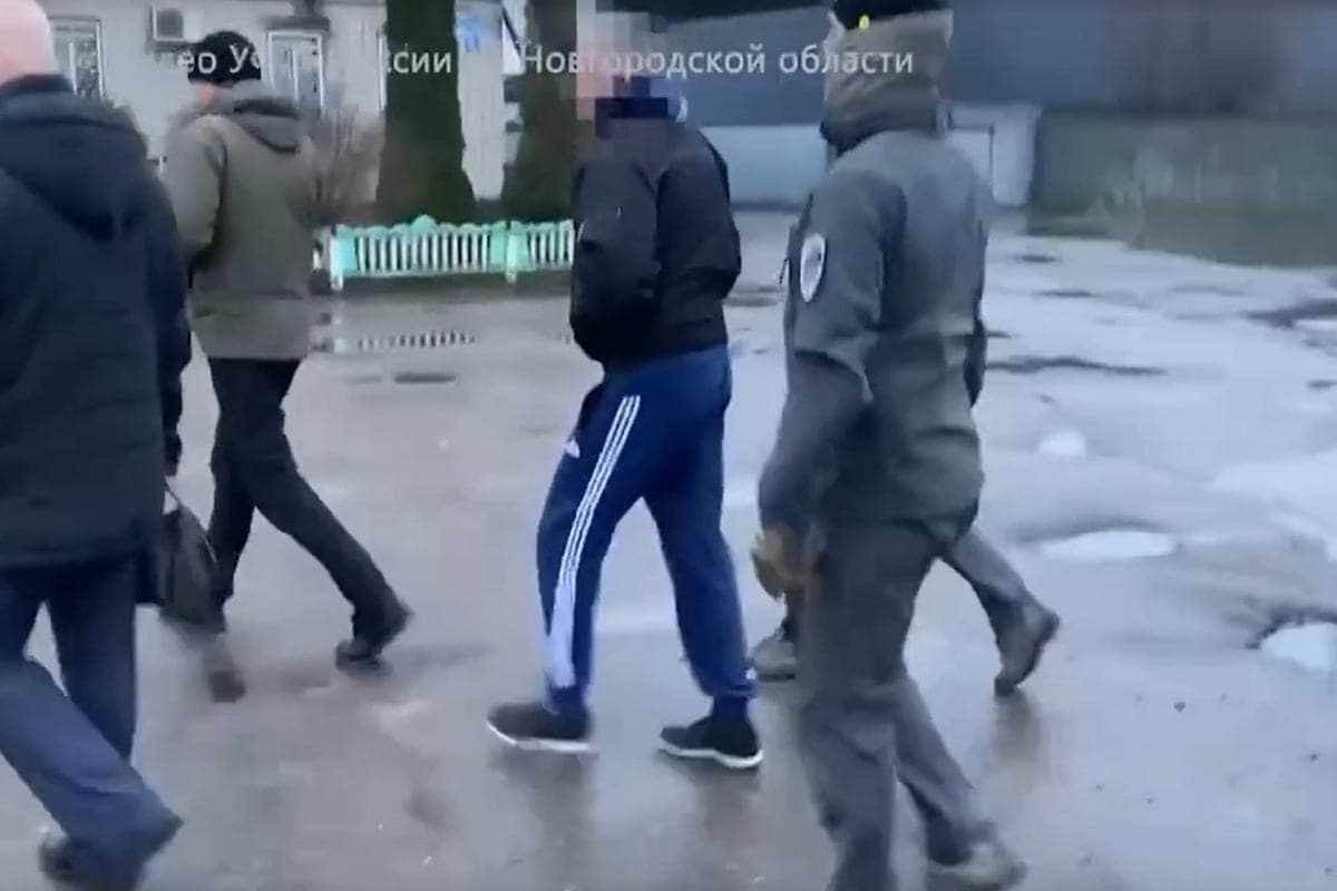 В Новгороде бывшего замглавы полиции приговорили к 10 годам за взятки