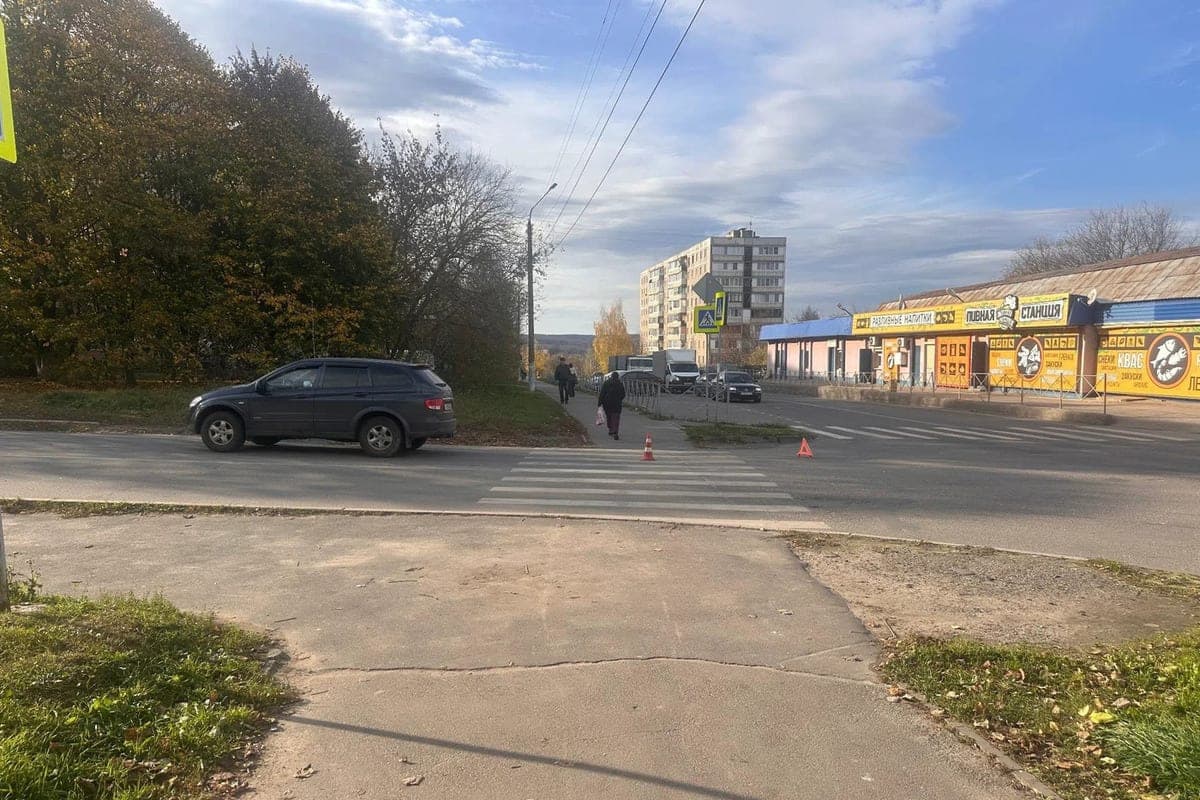 В Орле иномарка сбила 14-летнего подростка