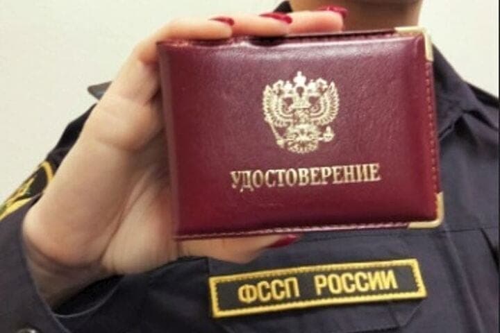 Судебные приставы в Выборгском районе лишили фирму автомобиля за долги