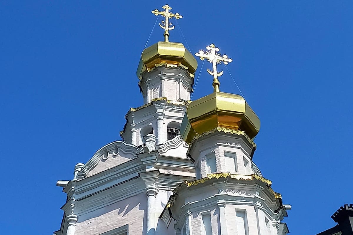 "Я, многогрешный диакон": Русская православная церковь стремительно сближается с Ватиканом