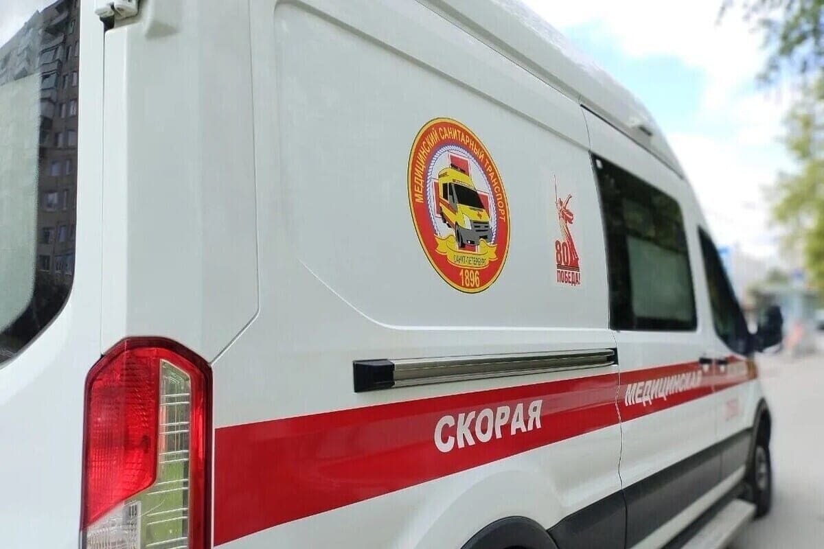 Петербург закупит 15 автомобилей скорой помощи почти за 97 млн рублей