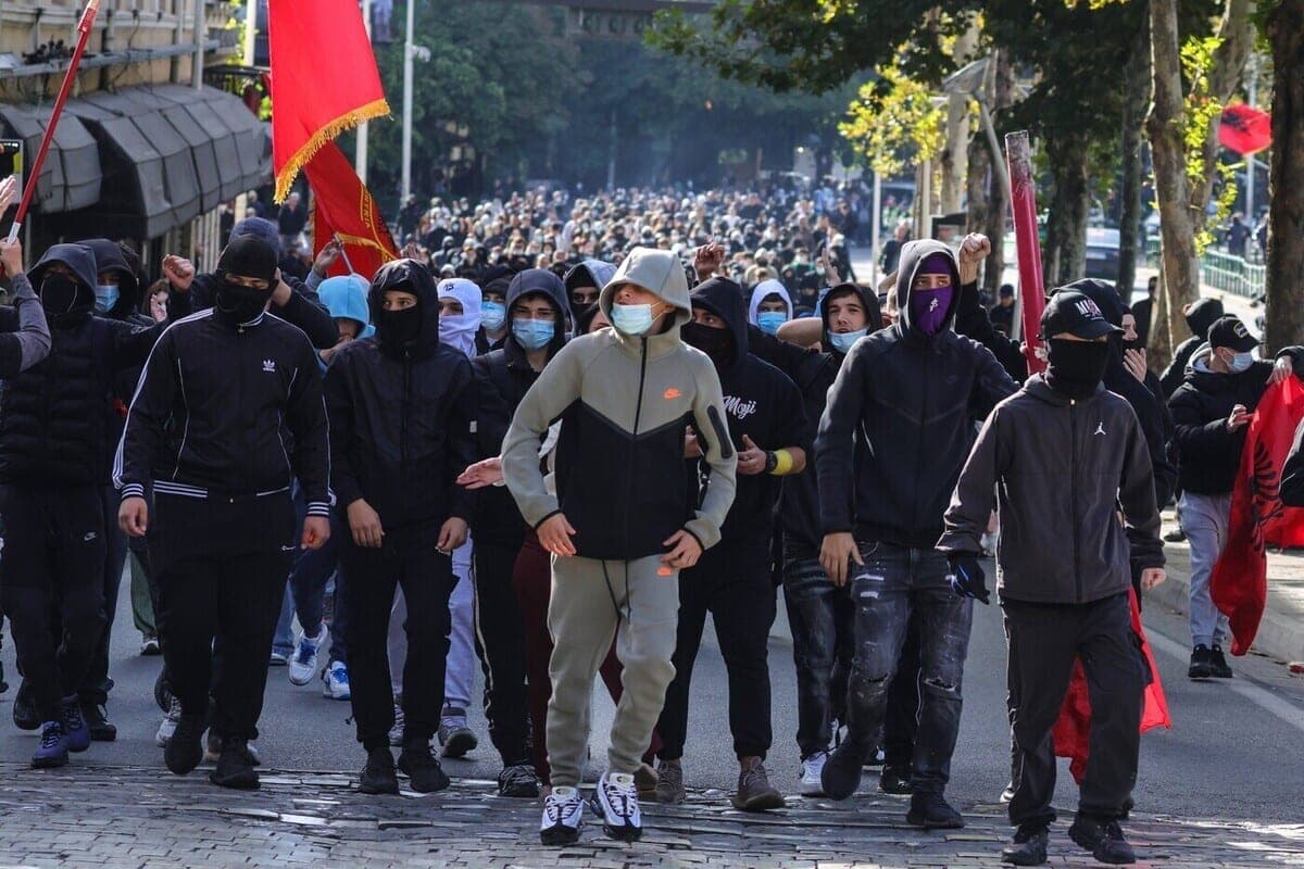 Tirana Pogrom: Protesters Defeat Albanian Economy Ministry