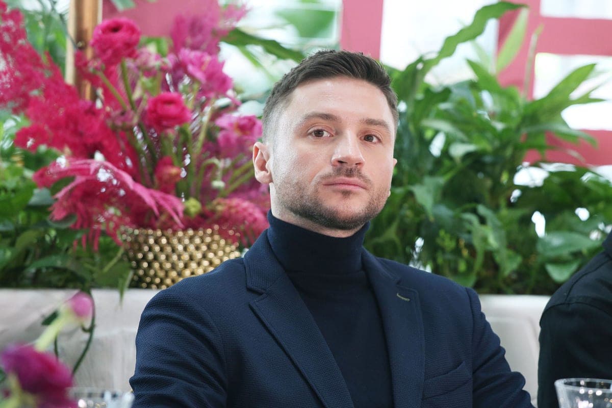 Сергей Лазарев раскрыл секрет подтянутой фигуры в 43 года