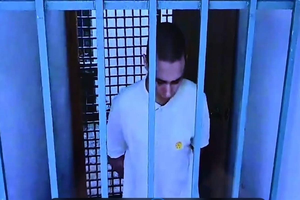 В Анапе осудили парня, напавшего на людей с ножом на пляже из-за национальной ненависти