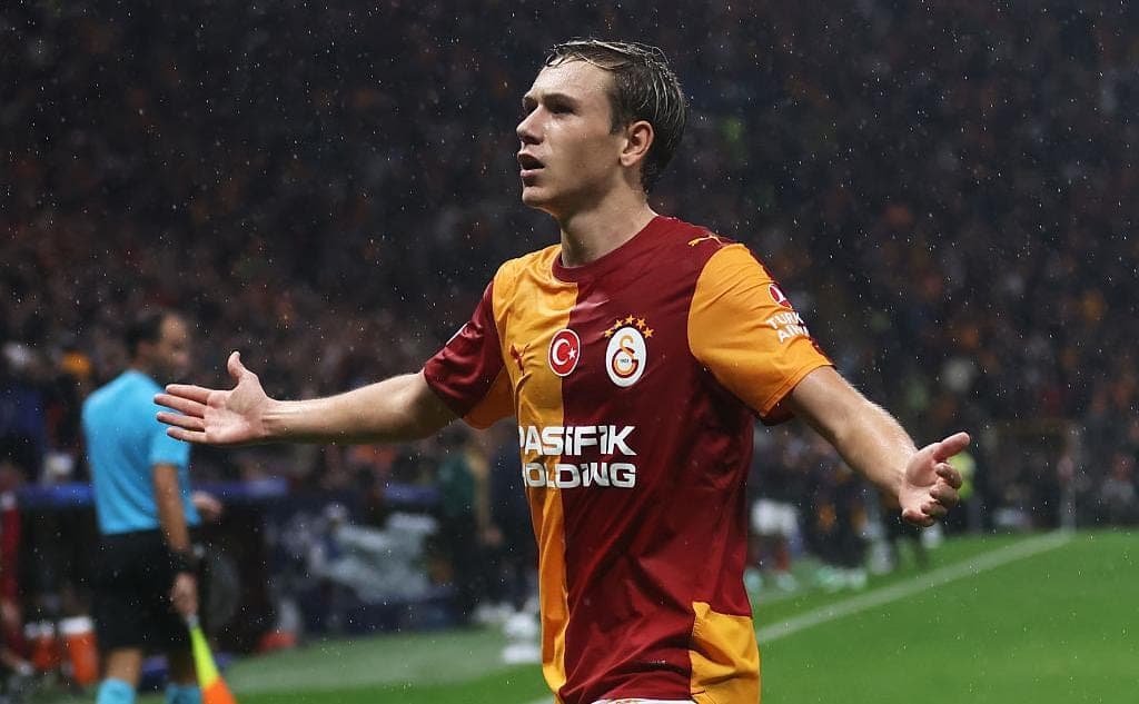 Batrakov entered the starting lineup of Galatasaray for the match with Lille in the Champions League