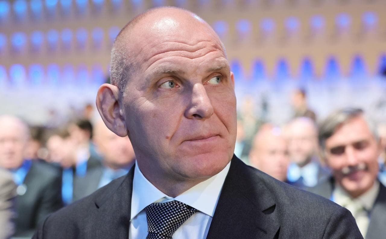 Карелин предложил добавить в спортивную борьбу циркового искусства