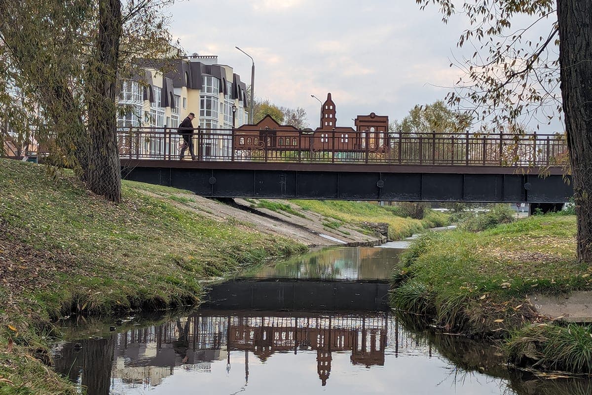 In Mogilev updated pedestrian bridges across Dubrovenka