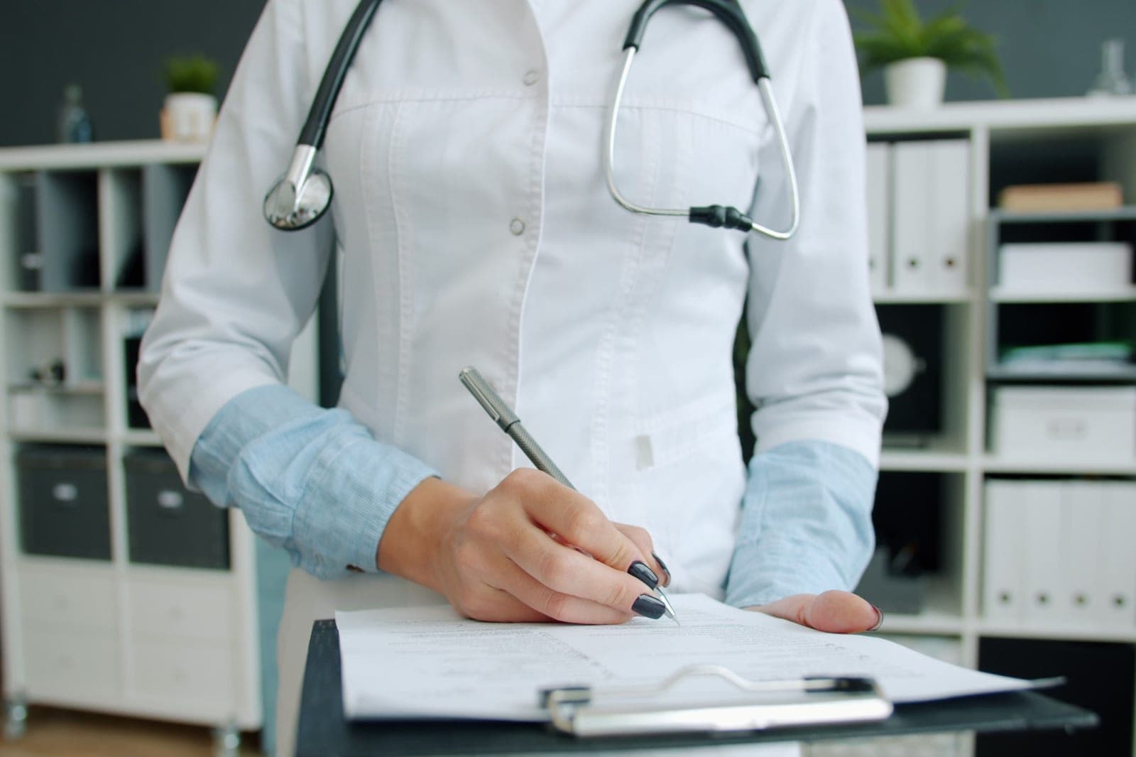 When the body lacks zinc: symptoms of deficiency, risks and ways to recover
