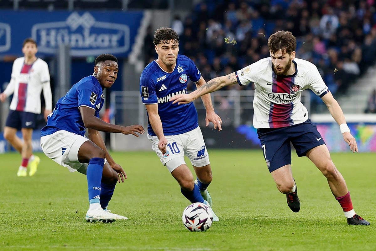 Paris Saint-Germain defeated Strasbourg in Ligue 1 game