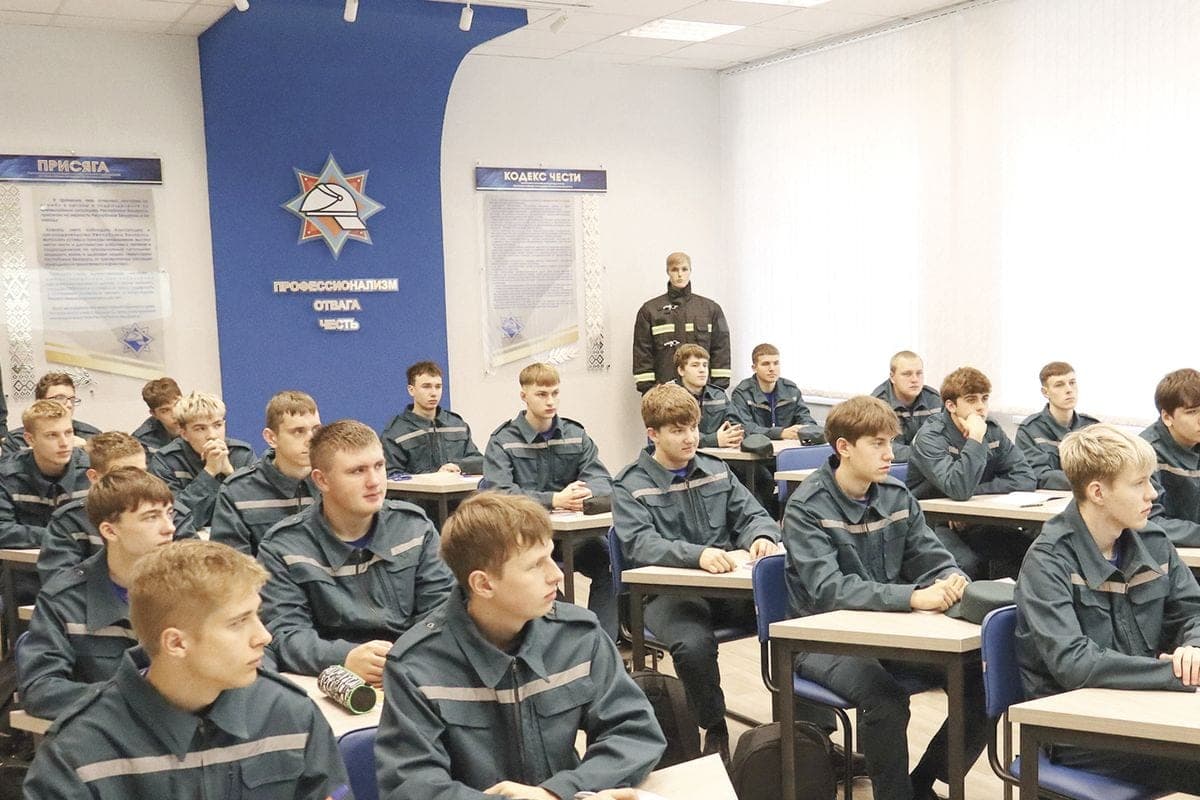 Theory, practice and training. In Mogilev began to prepare future rescuers