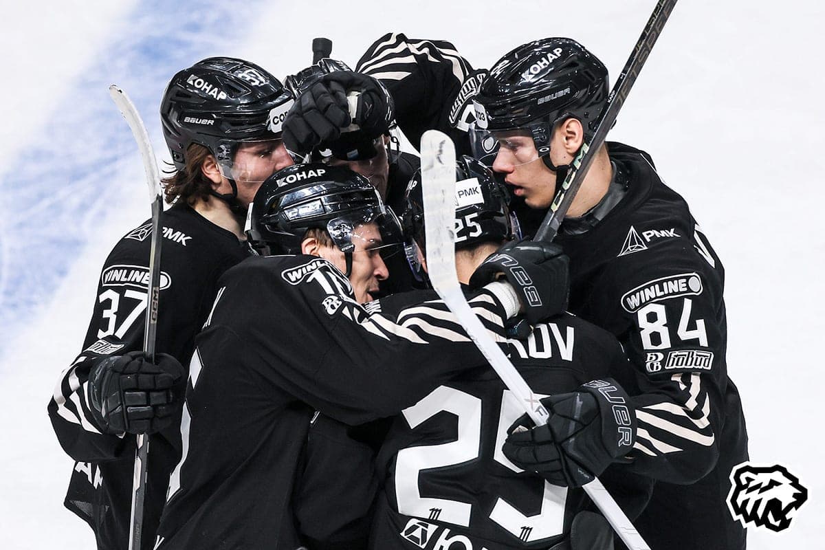 Traktor fue más fuerte que Ak Bars en el partido del campeonato KHL