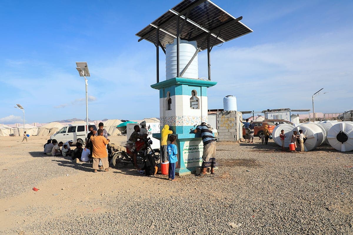 UN: More than 216,000 Yemenis flee their homes as fighting continues