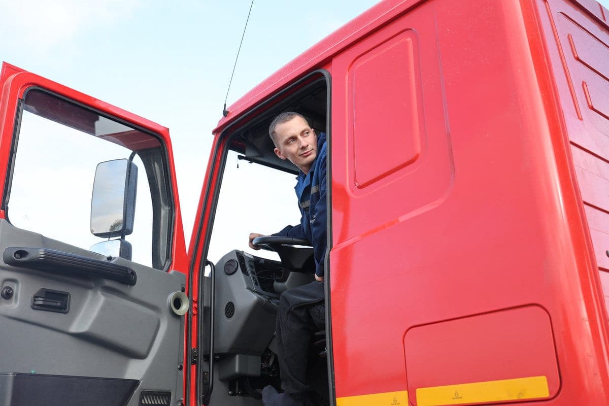 Learned to be an electrician, but found a calling behind the wheel: meet the best young driver of the Bobruisk district