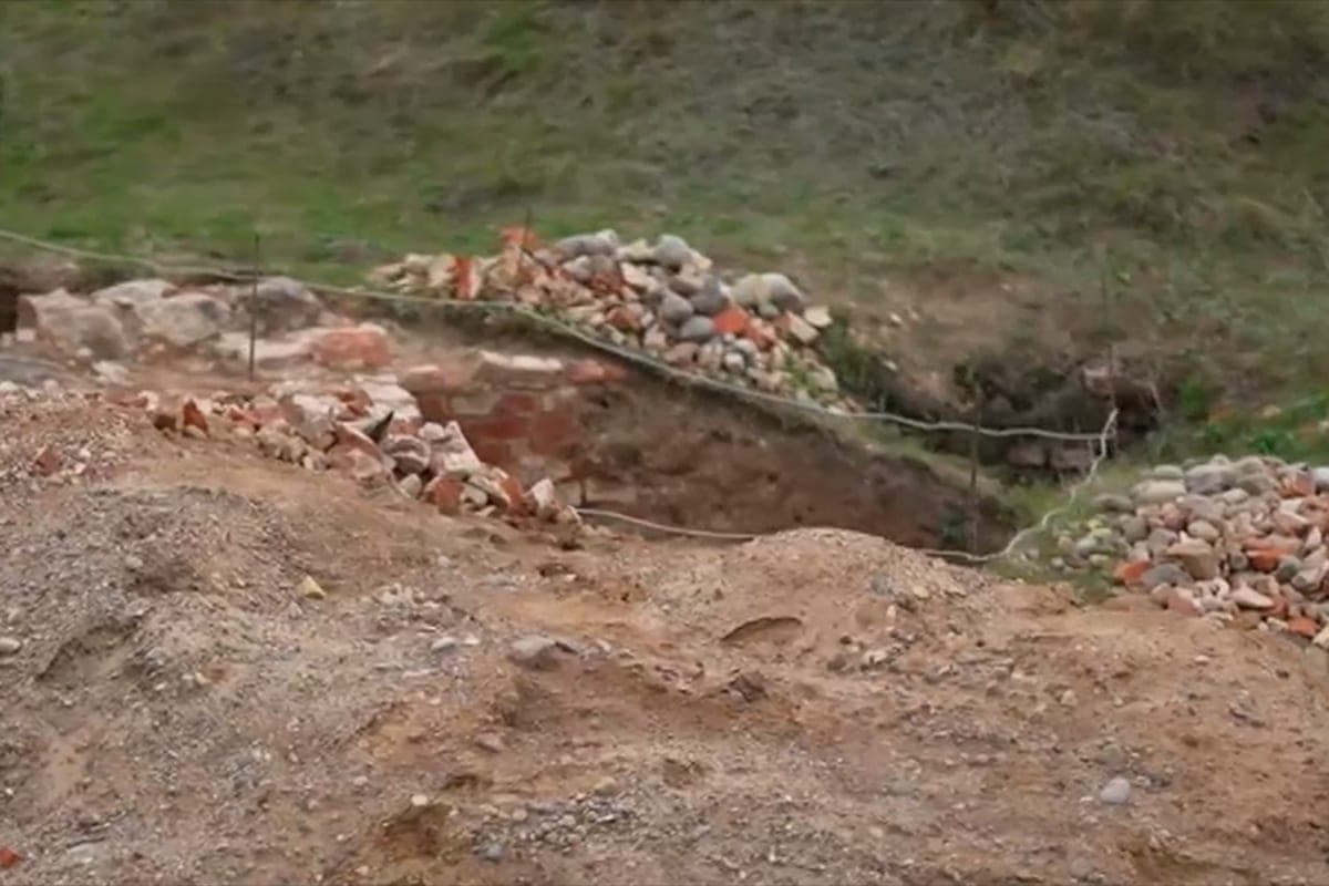 In the Vitebsk region, archaeologists discovered a unique chapel-crypt of the XVII century