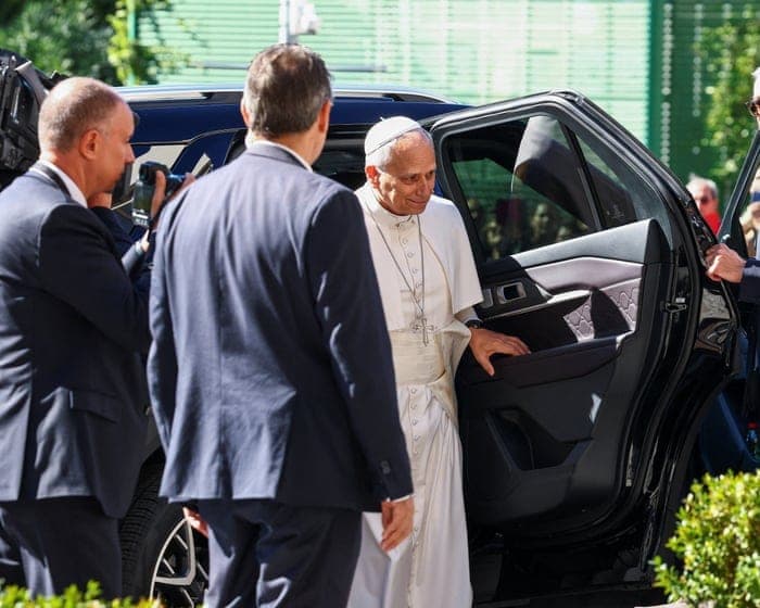 Pope Leo undergoes surgery to remove growth on lung