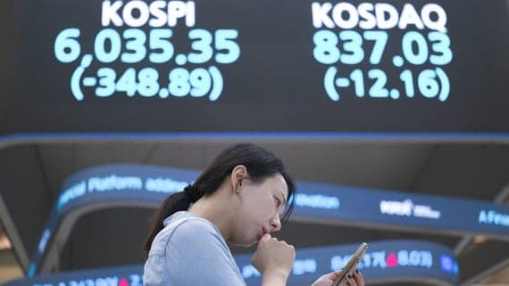Les experts ont appelé les raisons de la volatilité des marchés asiatiques
