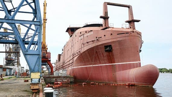 Das Ministerium für Industrie und Handel schlug vor, 6,4 Milliarden Rubel für die Fertigstellung des größten Trawlers bereitzustellen