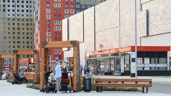 Im Einkaufszentrum "Fairy Tale" im neuen Moskau wechselte erneut der Besitzer