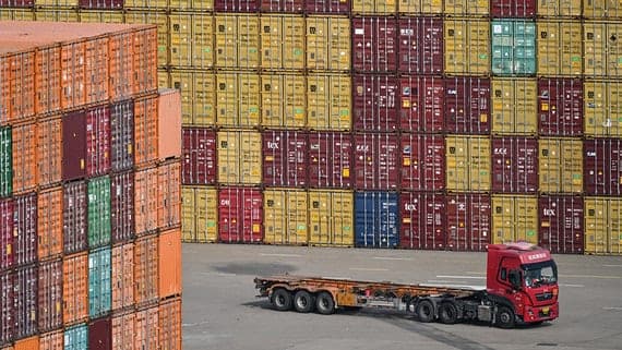 What causes the rapid growth of China's foreign trade