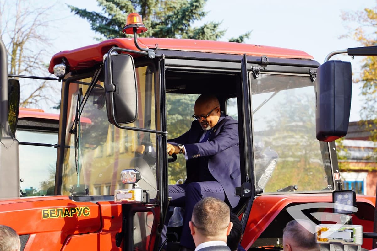 Belarus is ready to offer Sierra Leone comprehensive solutions for the modernization of the agro-industrial complex Photo: press service of MTZ.