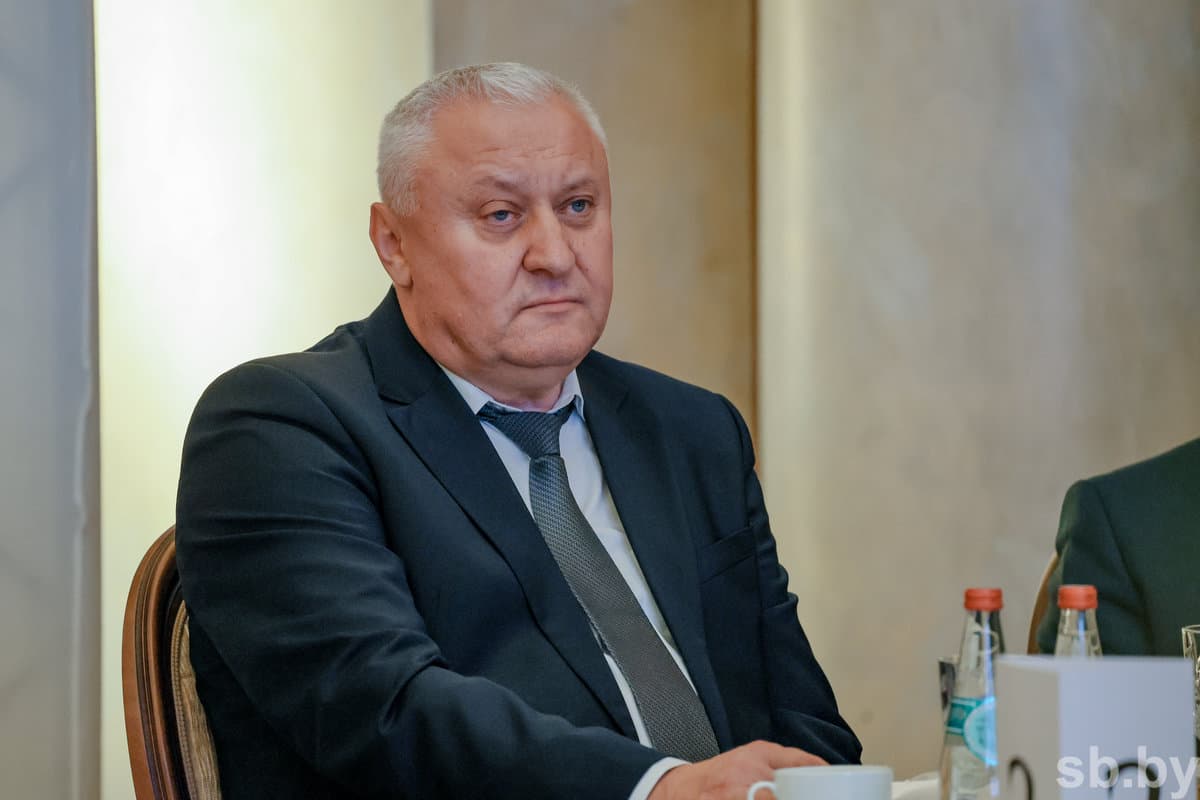 Руководитель ОАО «Звезда» Галина Трибунах в свое время сделала из угасающего сельхозпредприятия один из флагманов аграрного сектора региона и также с теплом вспоминает свой парламентский опыт: