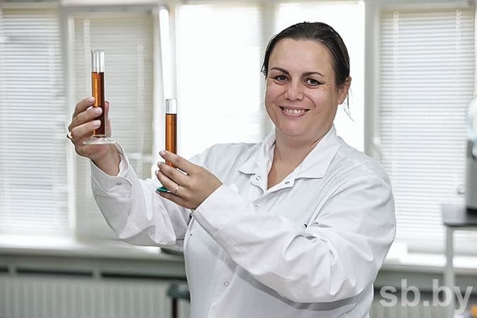 Head of the production laboratory Tatiana Ginh.