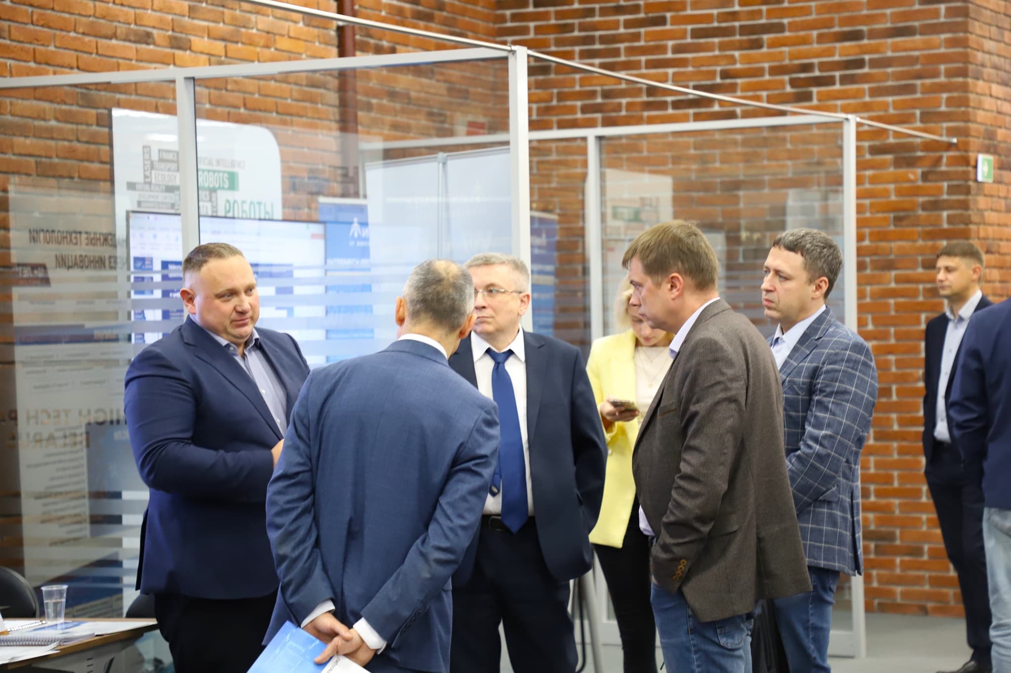 The event brought together representatives of the Ministry of Energy, energy enterprises and a dozen IT-companies resident in the park.